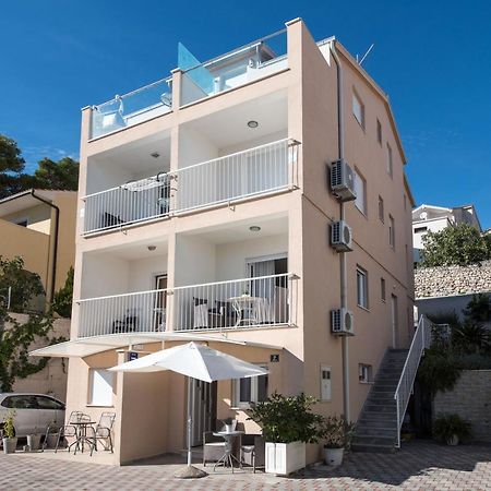 Apartments Amneris Trogir Eksteriør billede