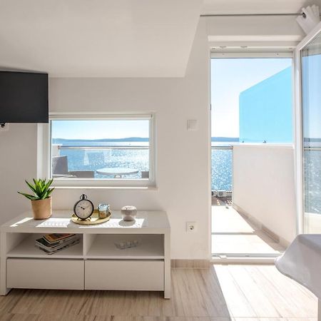 Apartments Amneris Trogir Eksteriør billede