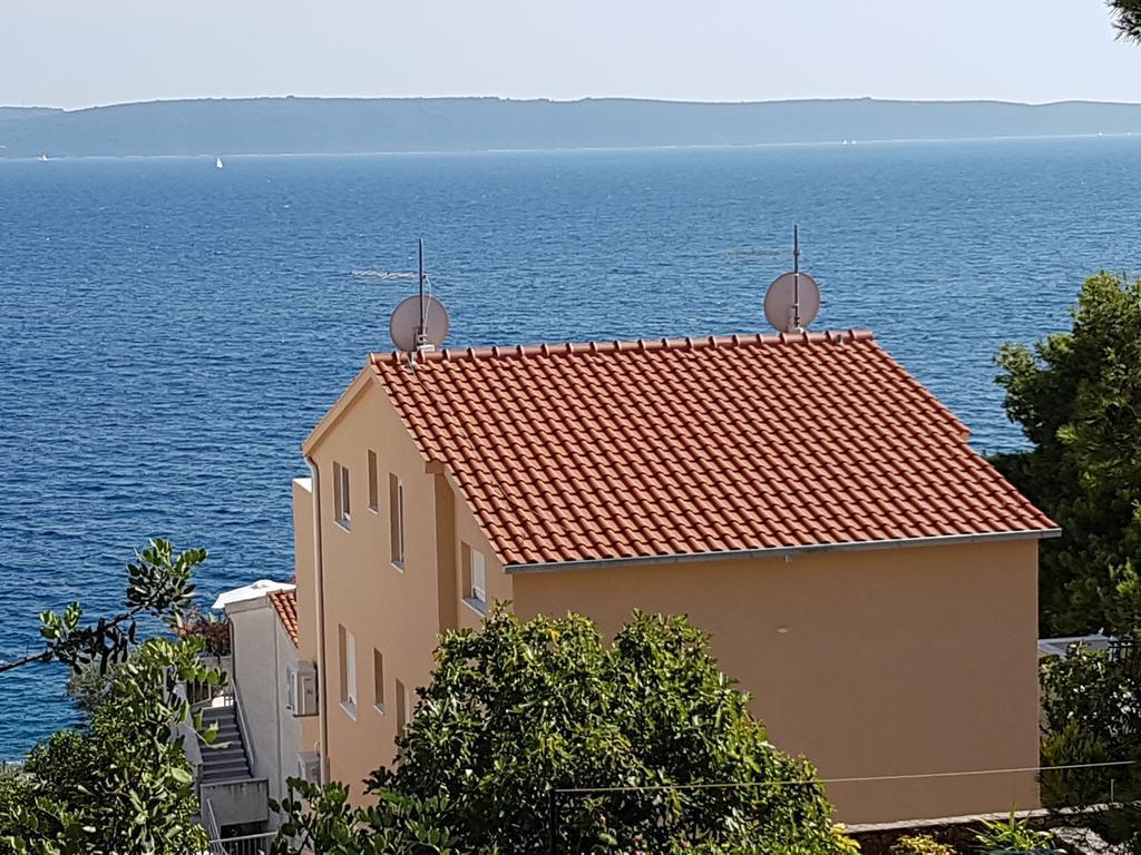 Apartments Amneris Trogir Eksteriør billede
